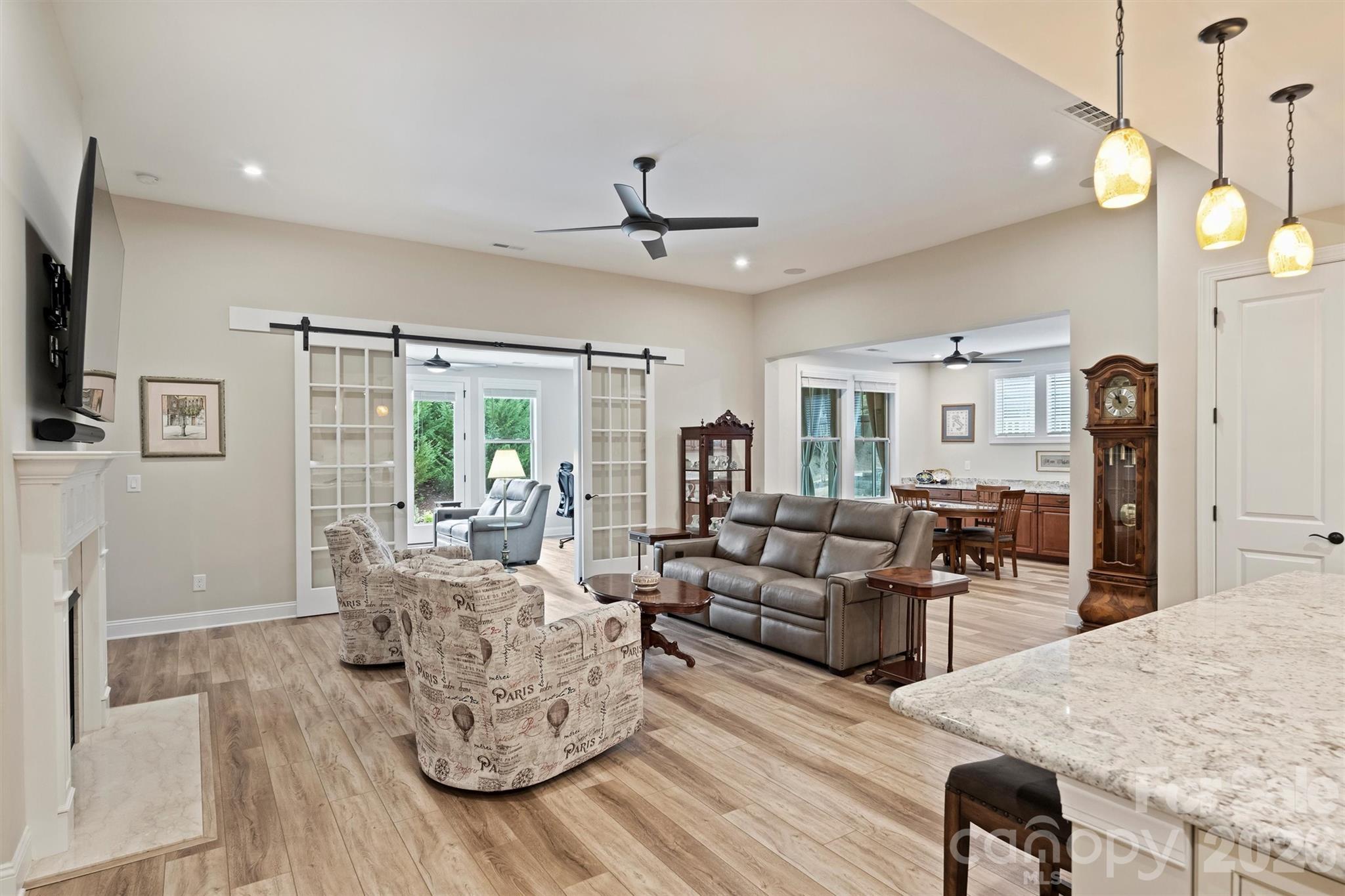 9610 Cresswind Boulevard Charlotte NC 28215