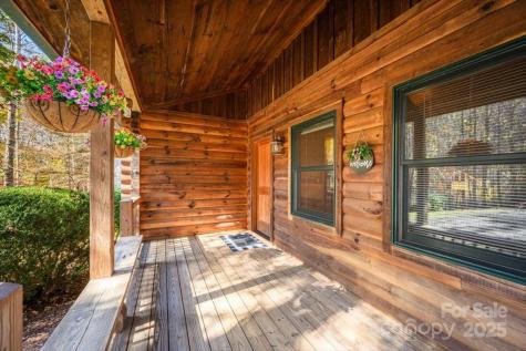 87 Prater Cove Road Franklin NC 28734