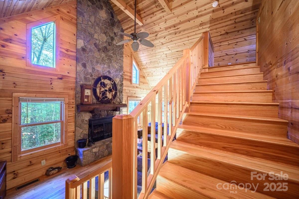 87 Prater Cove Road Franklin NC 28734