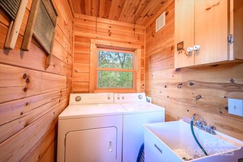 87 Prater Cove Road Franklin NC 28734