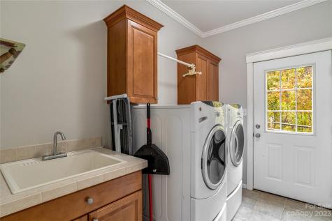 77 Ox Bow Crossing Weaverville NC 28787