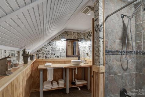 77 Ox Bow Crossing Weaverville NC 28787