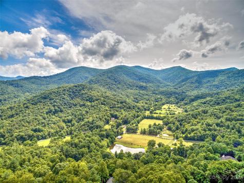 77 Ox Bow Crossing Weaverville NC 28787