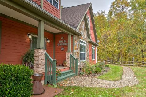 77 Ox Bow Crossing Weaverville NC 28787