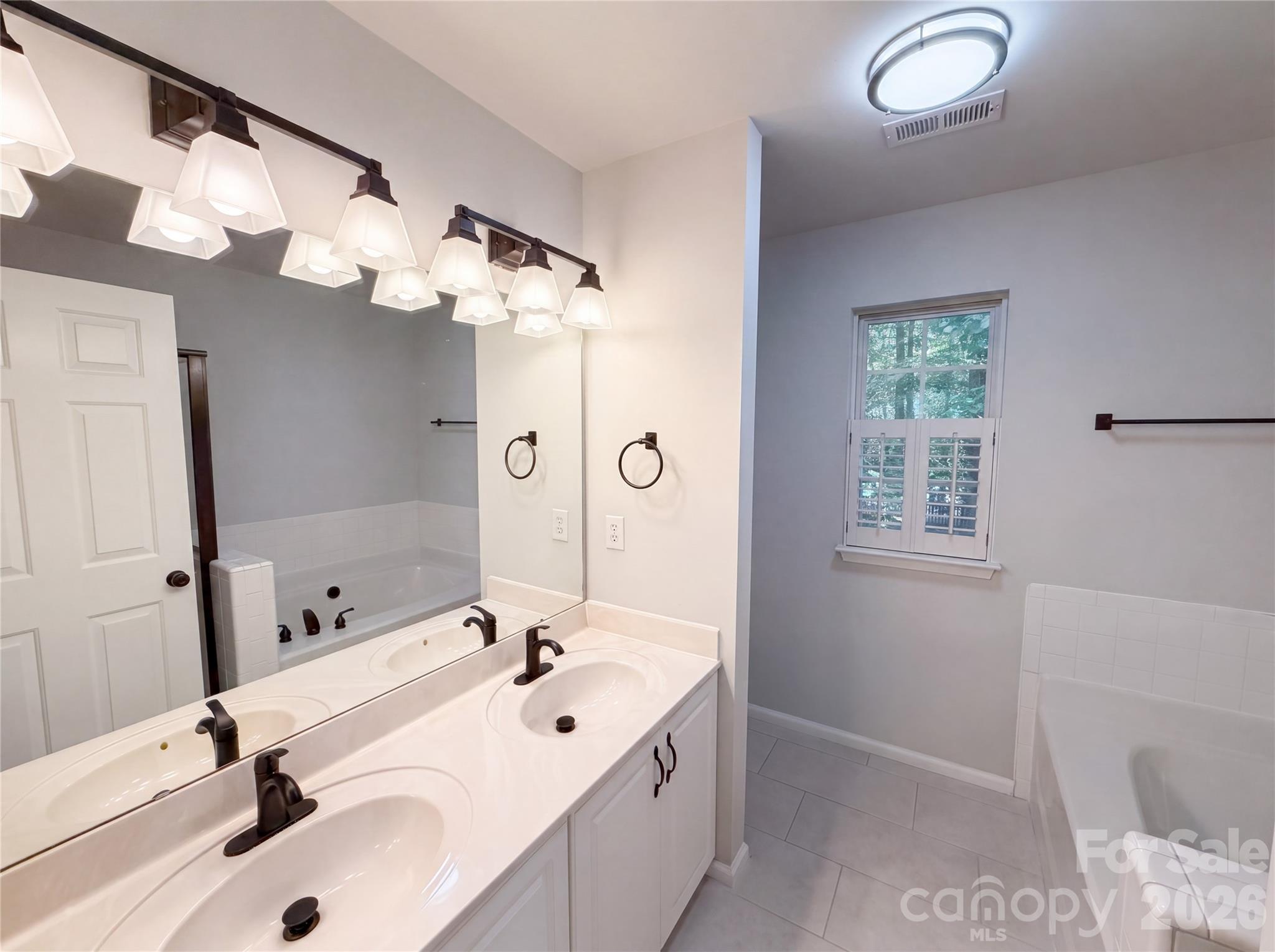 2916 Pinewood Hill Drive Matthews NC 28105