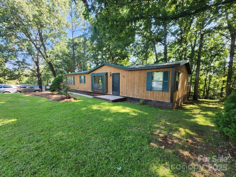 2461 Ridgecrest Drive Stanley NC 28164