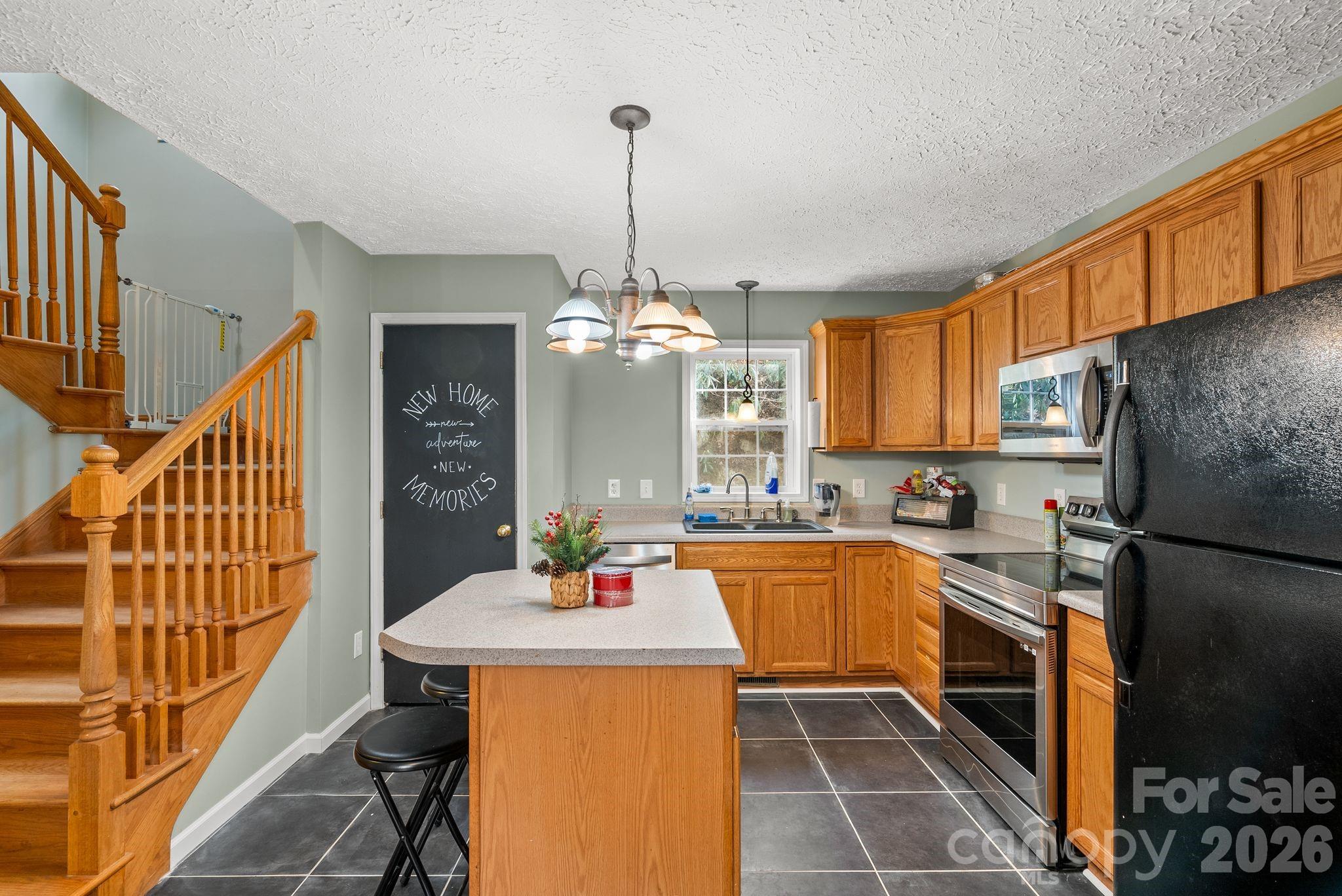 842 Grouse Road Clyde NC 28721