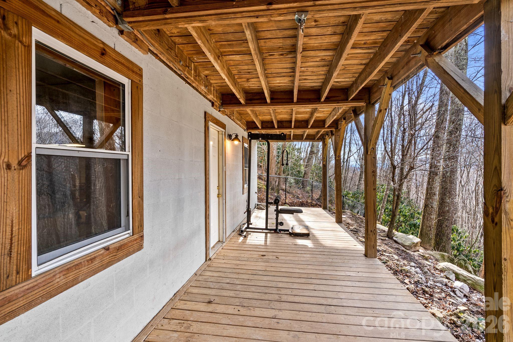 842 Grouse Road Clyde NC 28721