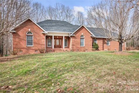 2241 Cordia Circle Newton NC 28658