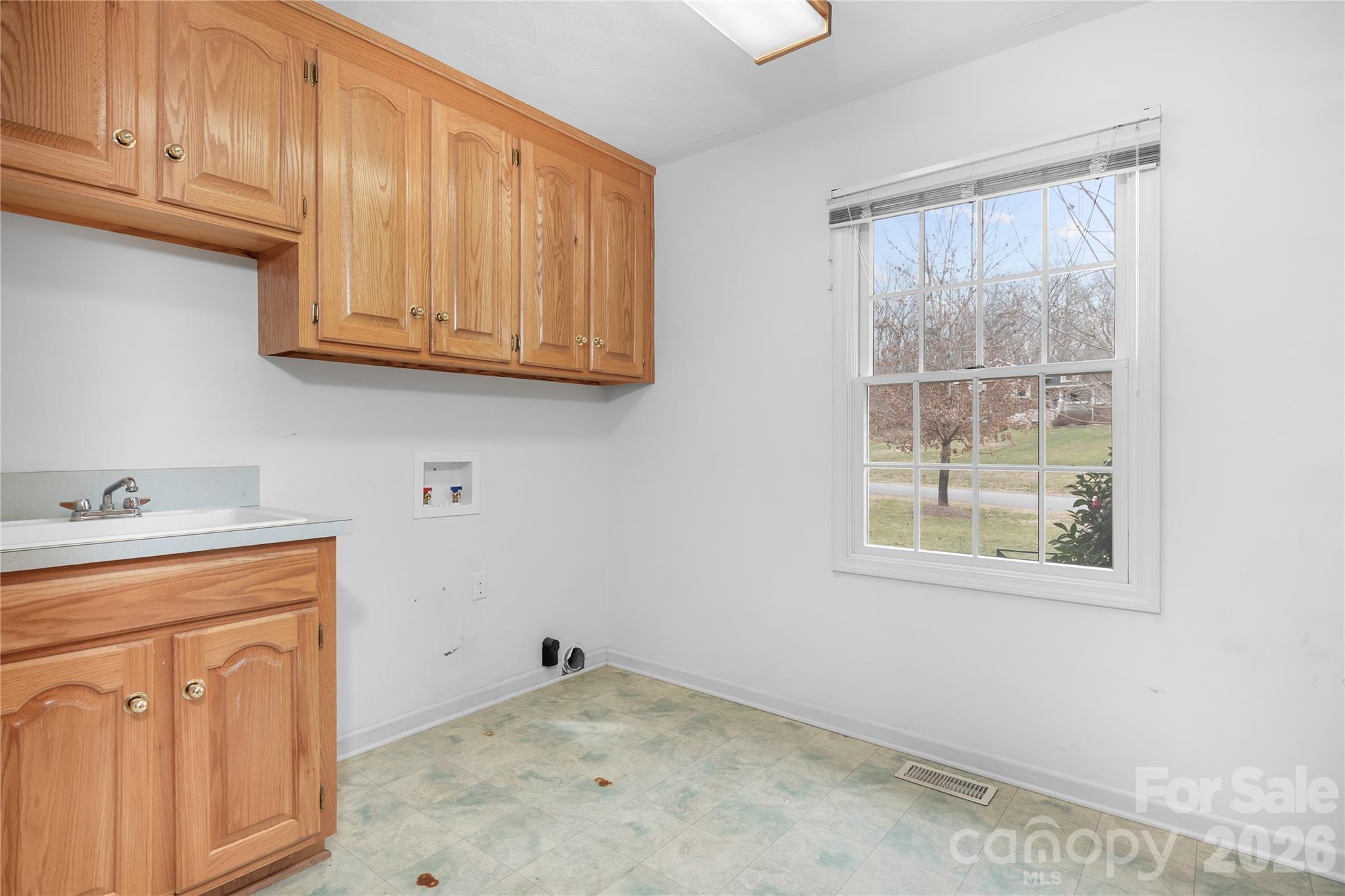 2241 Cordia Circle Newton NC 28658
