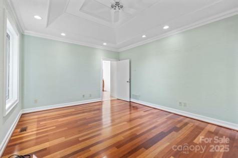 31 Ridge Drive S Hendersonville NC 28739