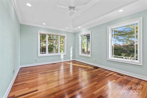 31 Ridge Drive S Hendersonville NC 28739