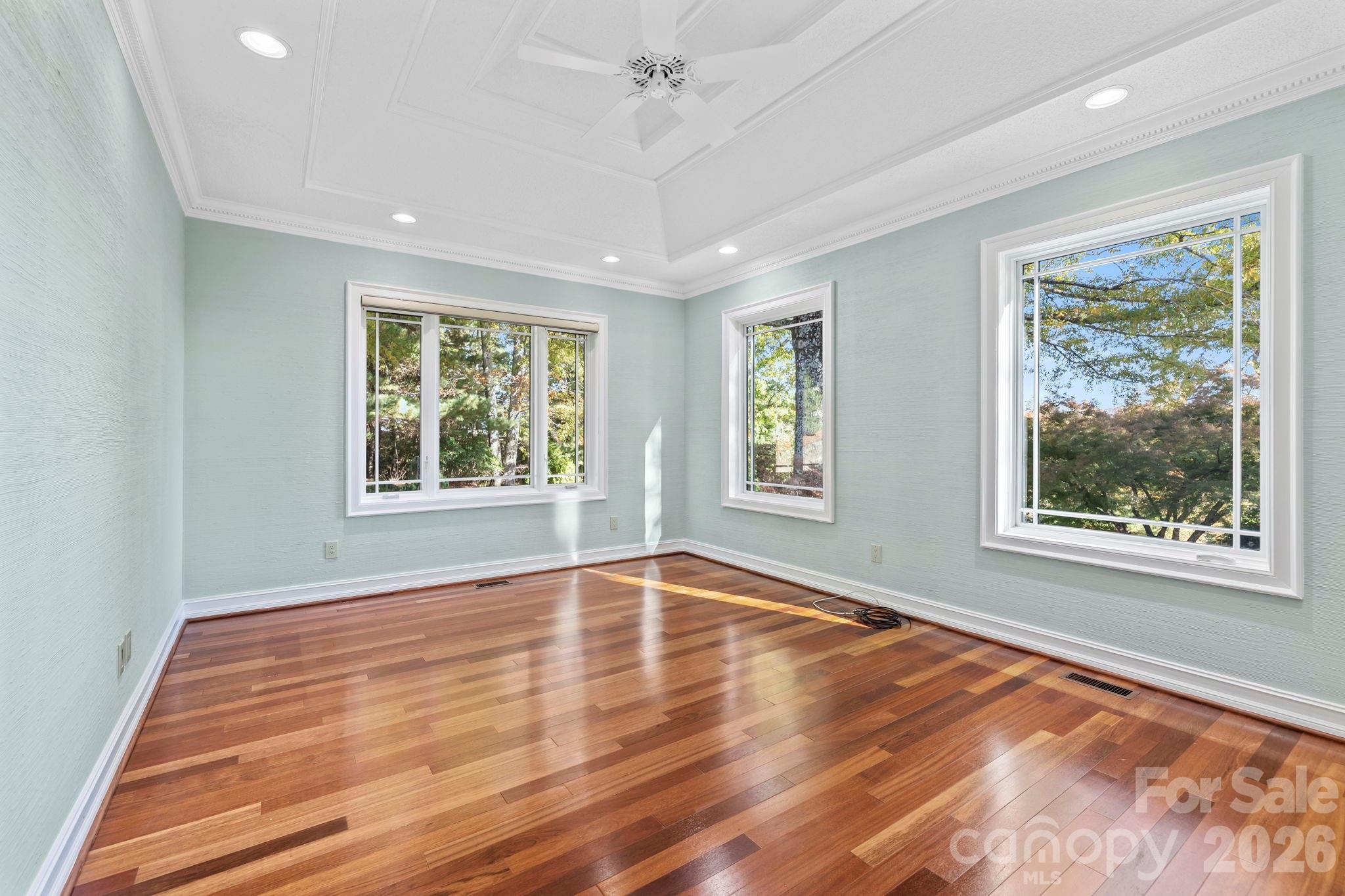 31 Ridge Drive S Hendersonville NC 28739