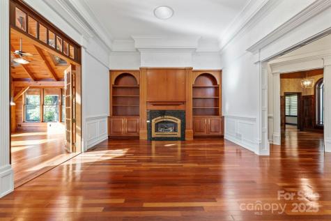 31 Ridge Drive S Hendersonville NC 28739