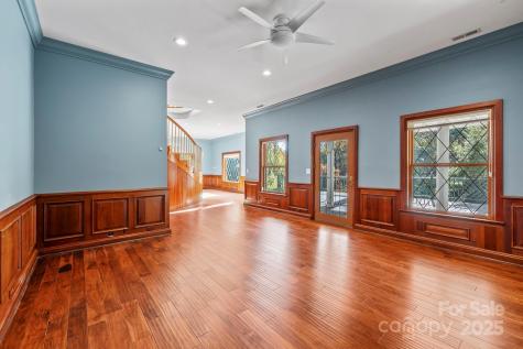 31 Ridge Drive S Hendersonville NC 28739