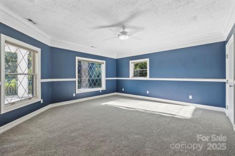 31 Ridge Drive S Hendersonville NC 28739