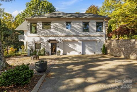 31 Ridge Drive S Hendersonville NC 28739