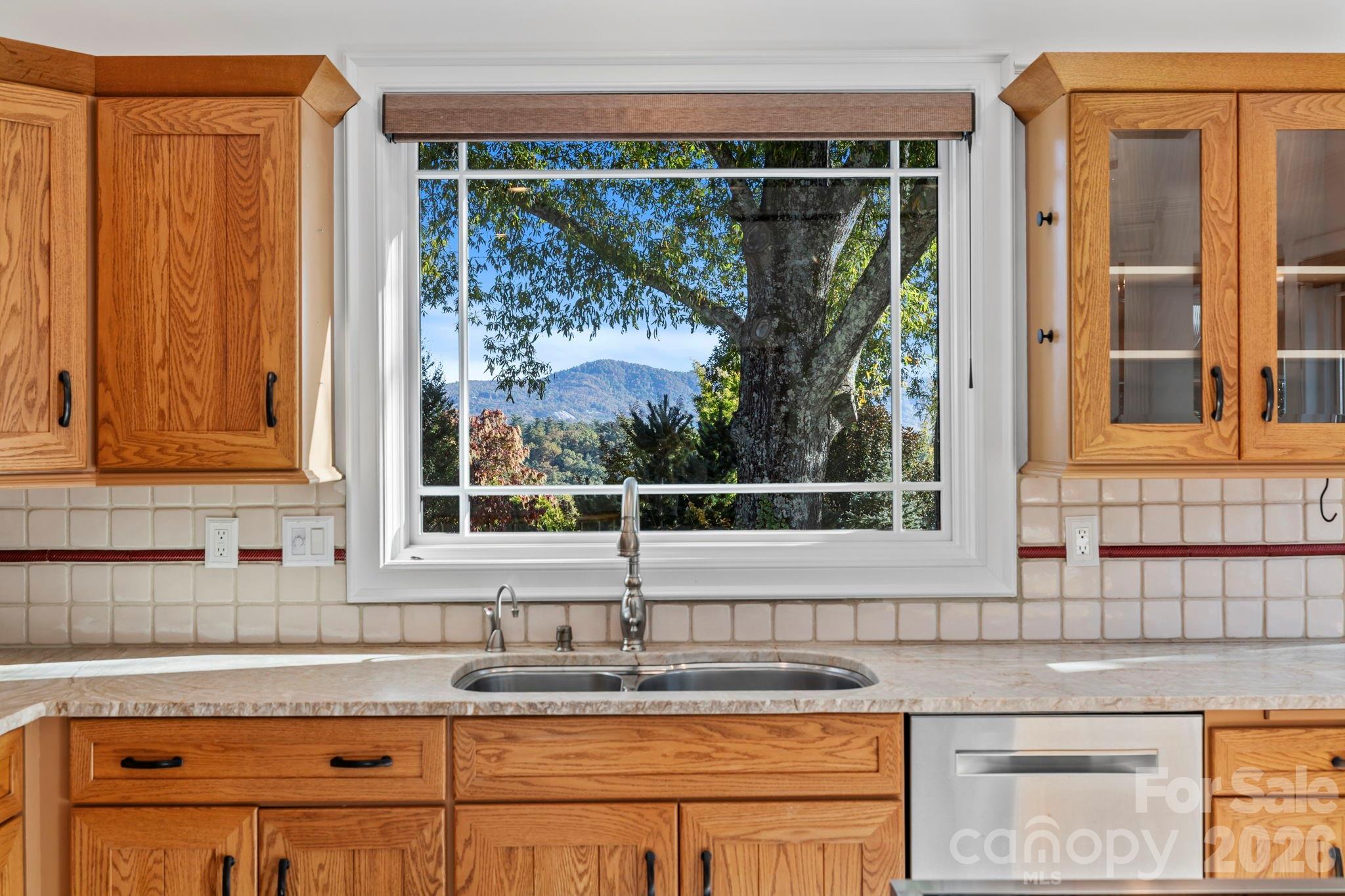 31 Ridge Drive S Hendersonville NC 28739