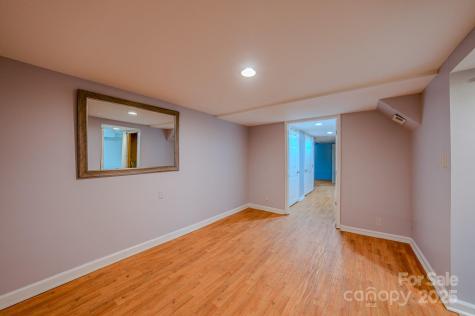 109 Chapman Drive Asheville NC 28805