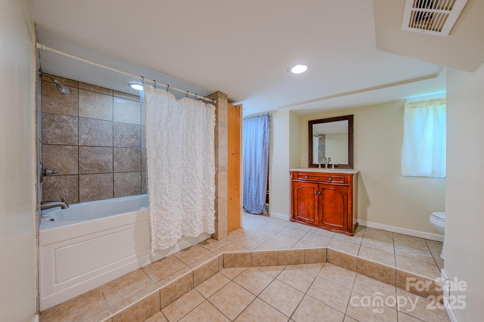 109 Chapman Drive Asheville NC 28805