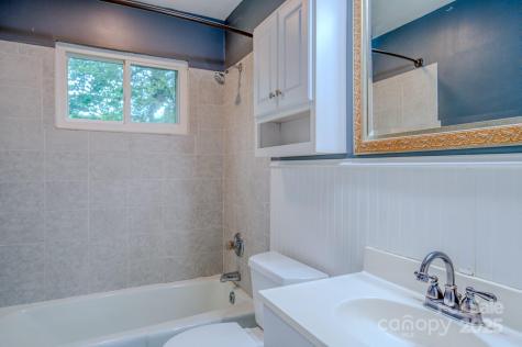 109 Chapman Drive Asheville NC 28805