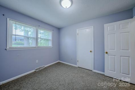 109 Chapman Drive Asheville NC 28805