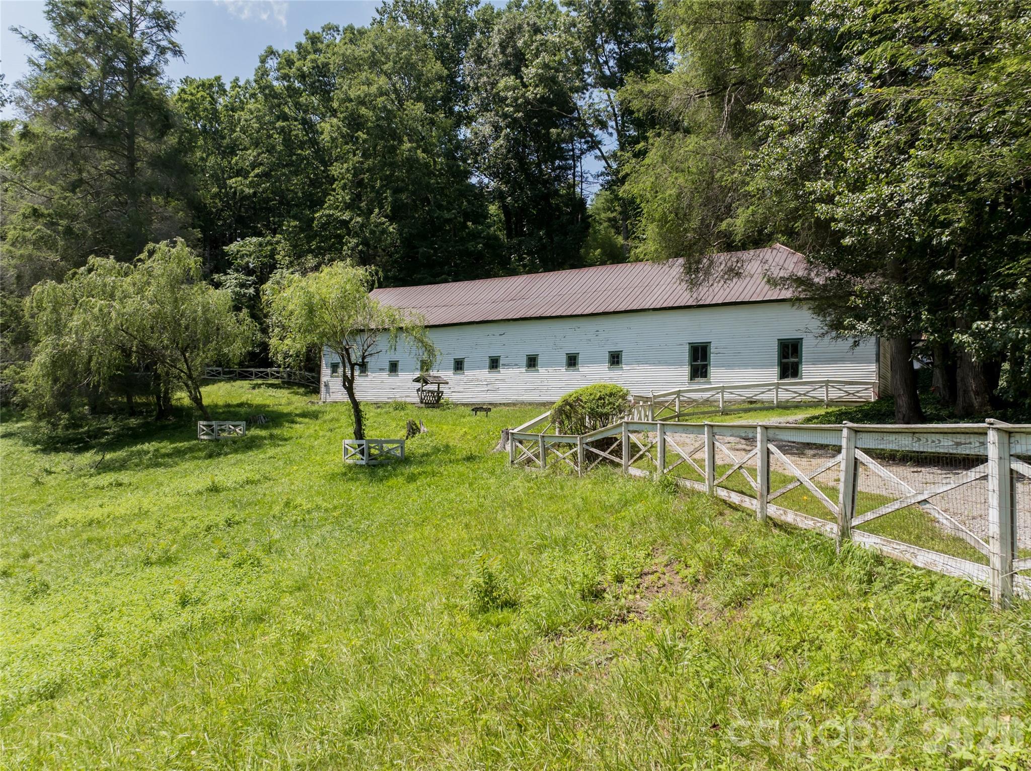 34 Oak Gate Drive Hendersonville NC 28739