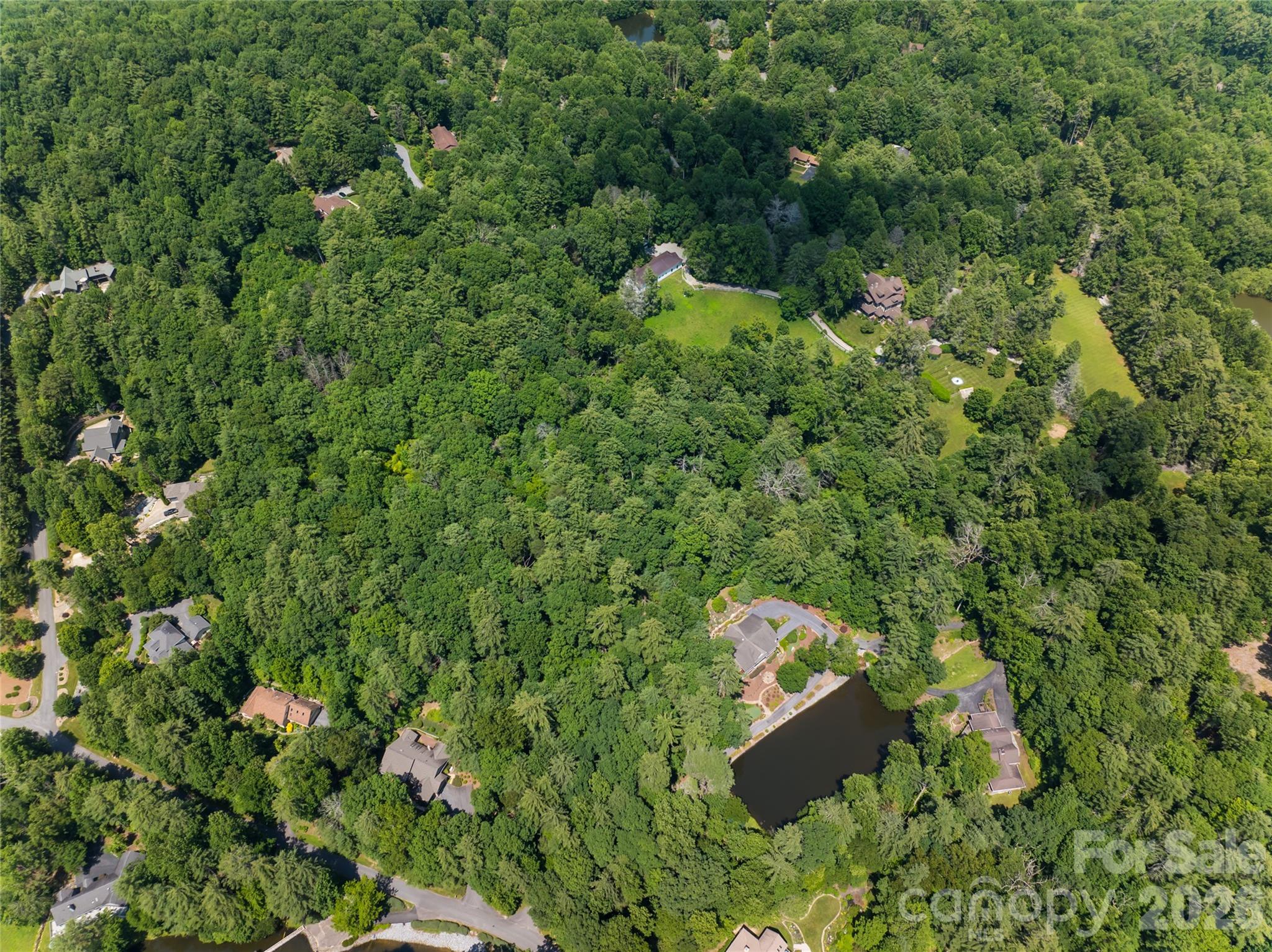 34 Oak Gate Drive Hendersonville NC 28739
