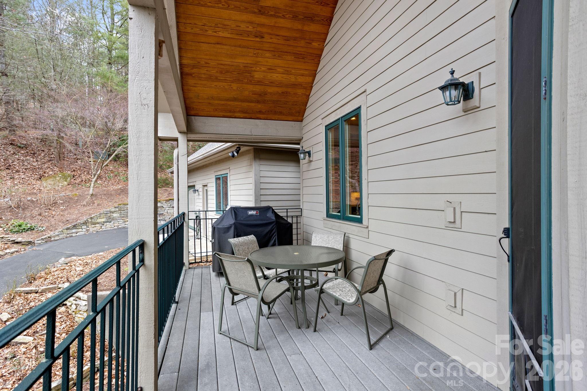 175 Overlook Drive Flat Rock NC 28731