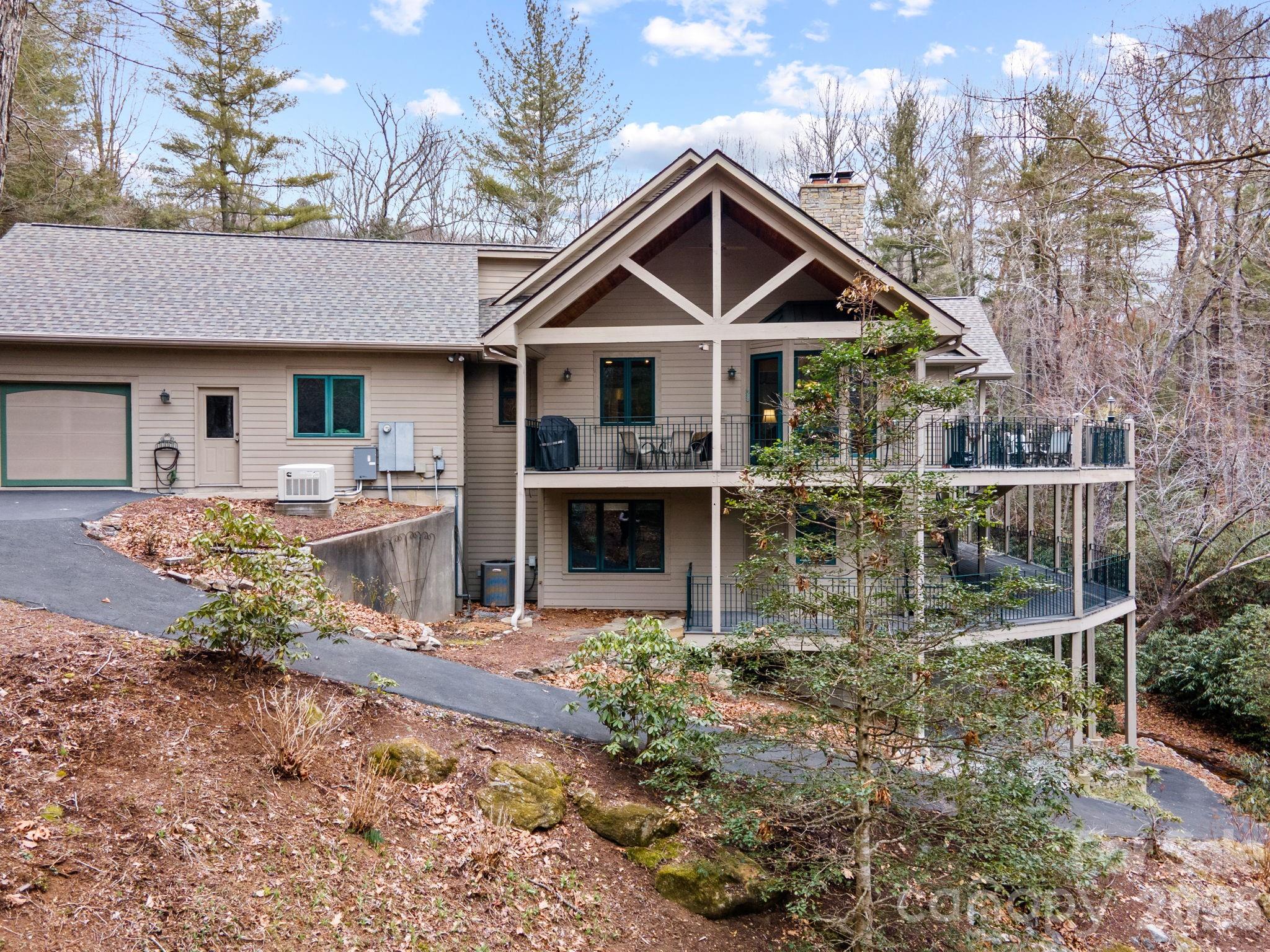 175 Overlook Drive Flat Rock NC 28731