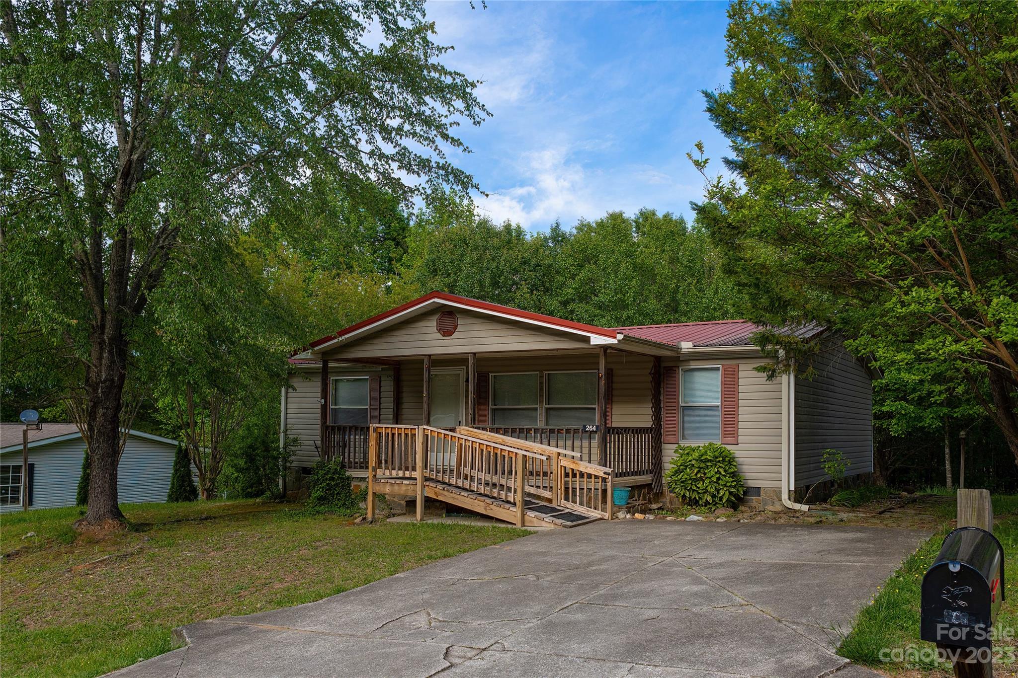 264 Harmony Drive Nebo NC 28761