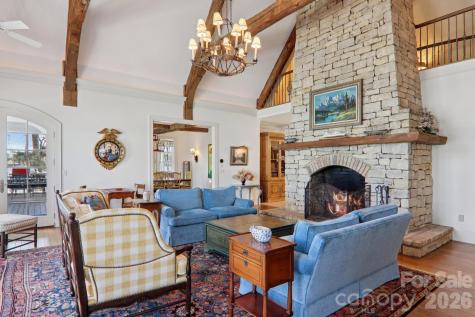 138 Indian Trace Lake Toxaway NC 28747