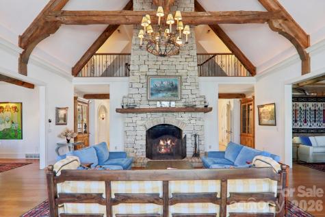 138 Indian Trace Lake Toxaway NC 28747