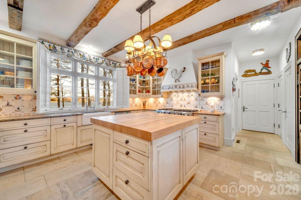 138 Indian Trace Lake Toxaway NC 28747
