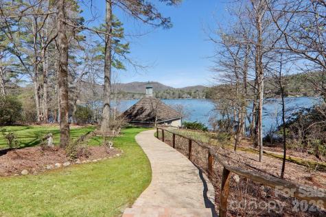138 Indian Trace Lake Toxaway NC 28747