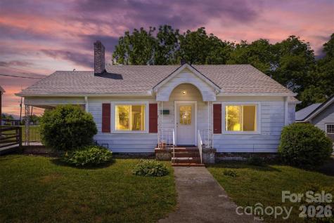 117 3rd Avenue SW Hickory NC 28602