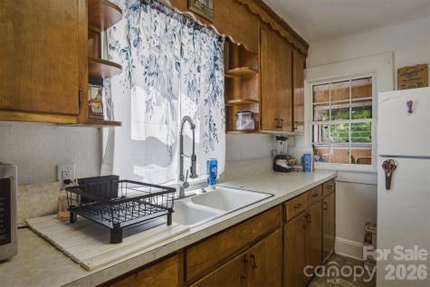 117 3rd Avenue SW Hickory NC 28602