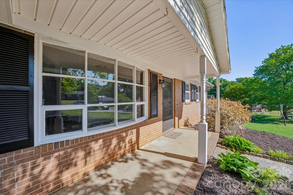 105 Vina Place Mount Holly NC 28120