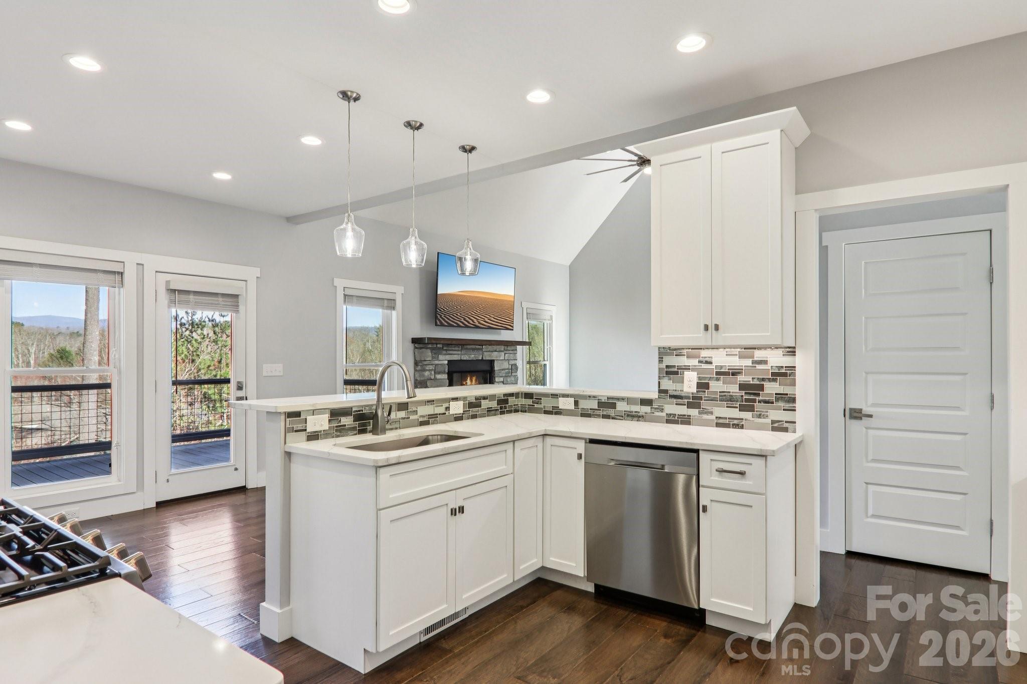 98 Hamilton Woods Lane Etowah NC 28729