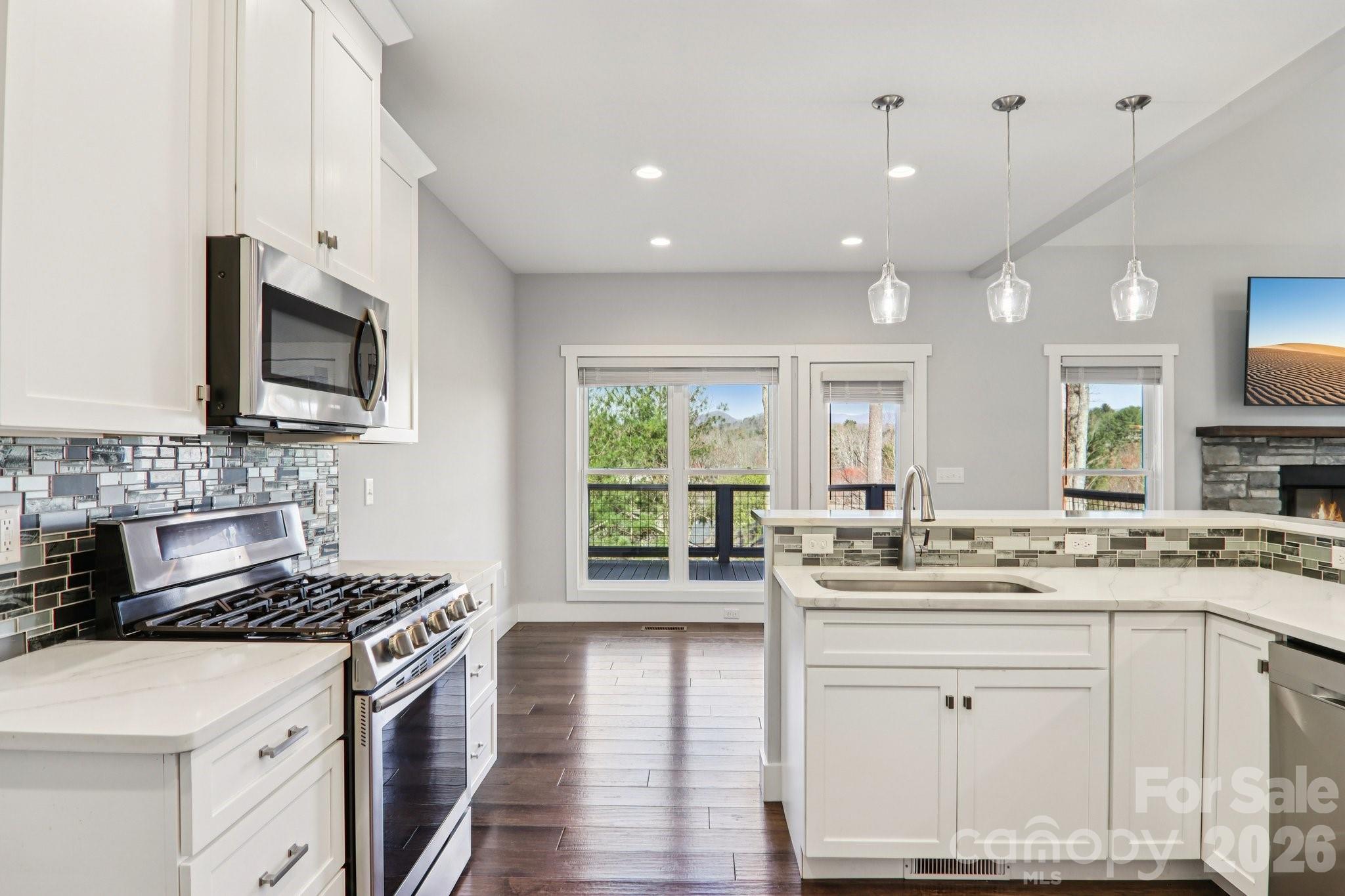 98 Hamilton Woods Lane Etowah NC 28729