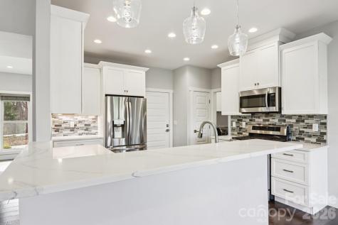 98 Hamilton Woods Lane Etowah NC 28729