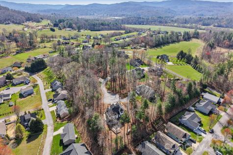 98 Hamilton Woods Lane Etowah NC 28729