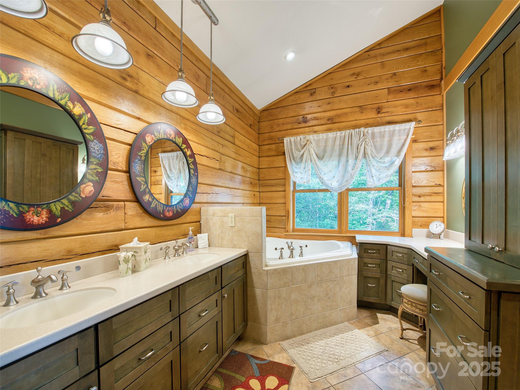 382 Walela Trail Maggie Valley NC 28751