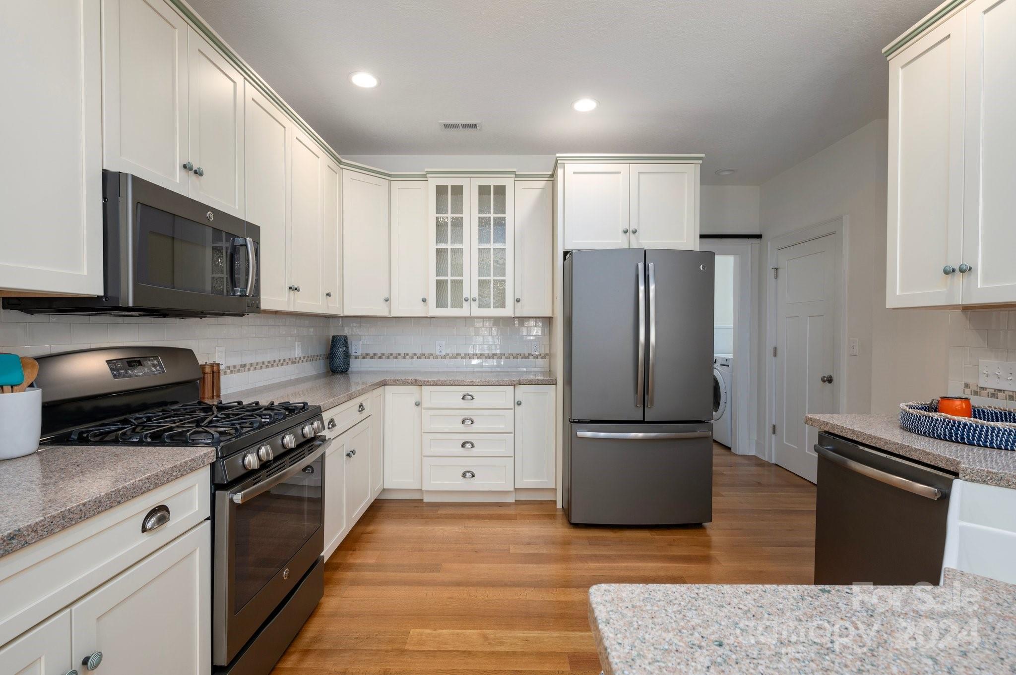 412 Melnick Terrace Asheville NC 28803