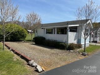 25 Summer Place Drive Waynesville NC 28785