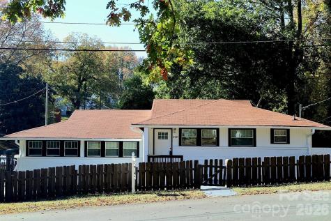 3429 Byrnes Street Charlotte NC 28205