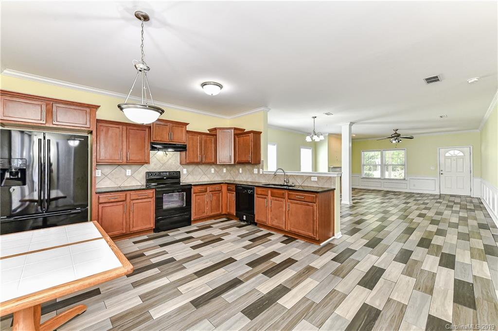1835 Yaupon Road Charlotte NC 28215