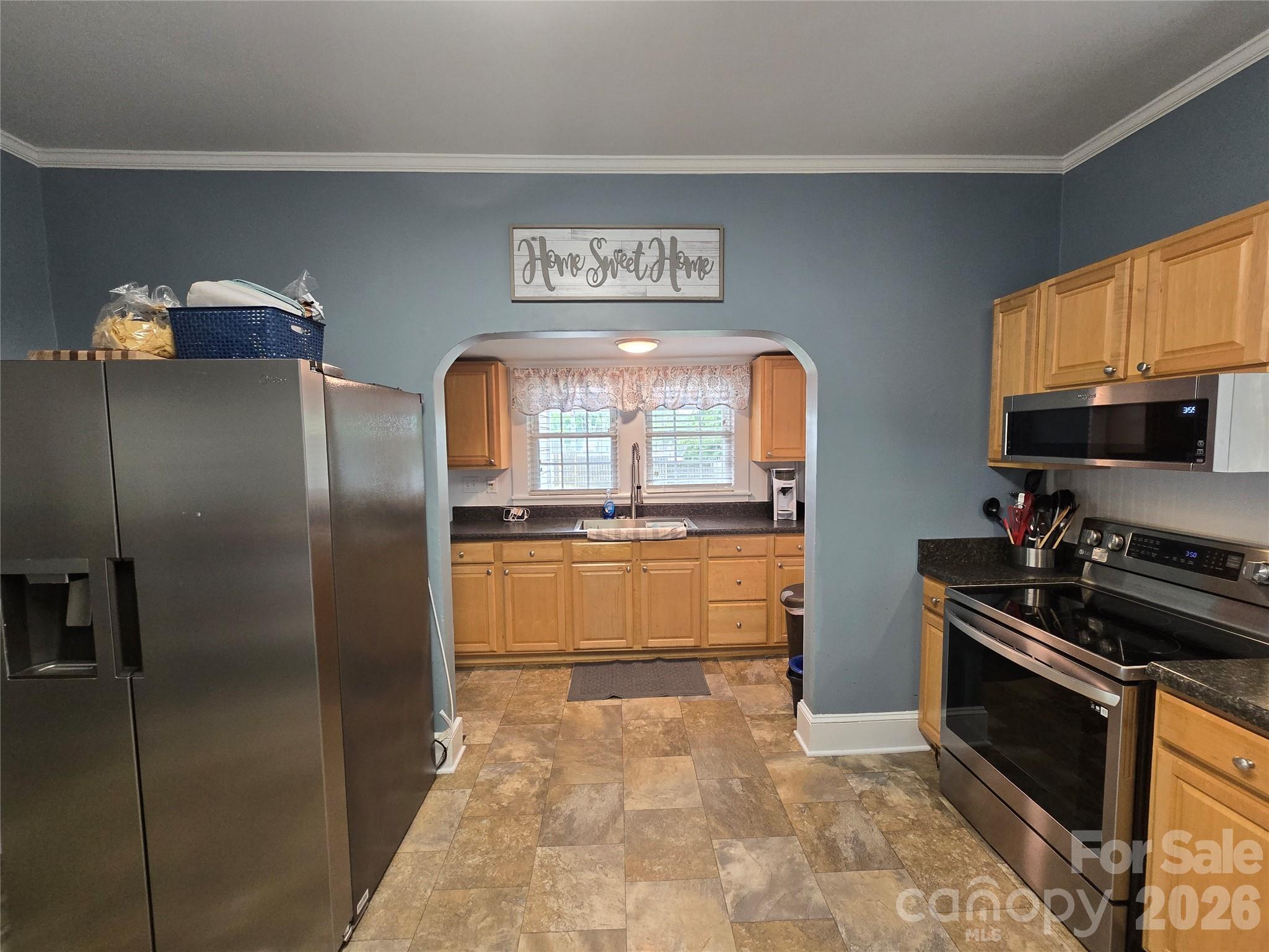 214 E 10th Street Kannapolis NC 28083