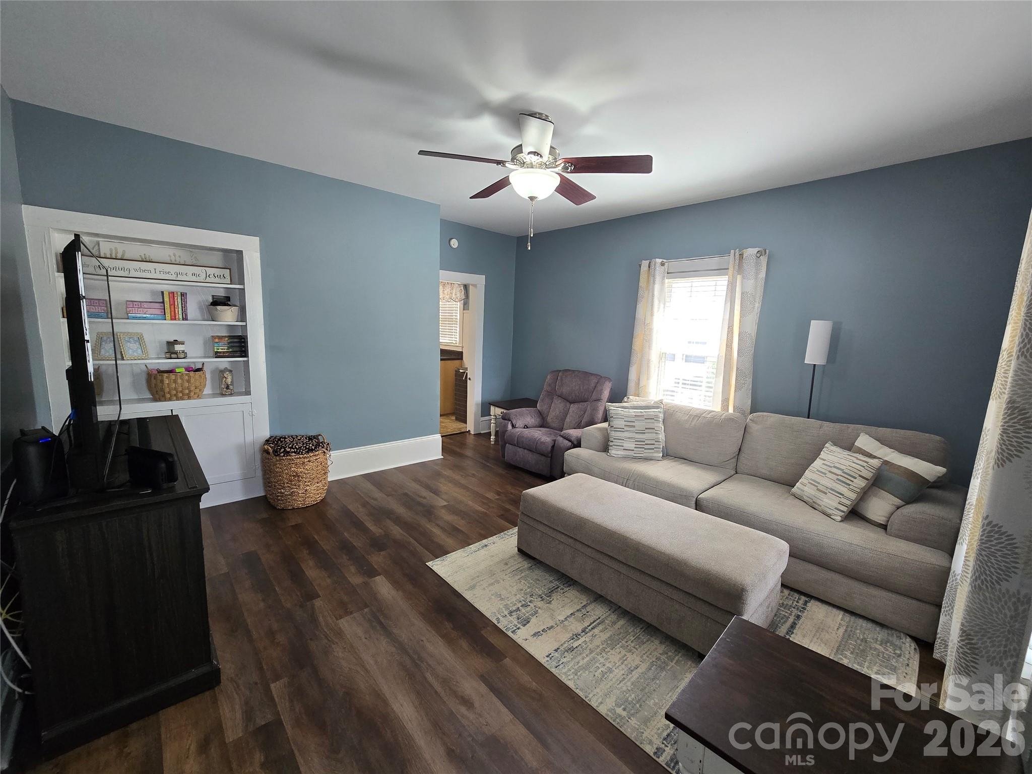 214 E 10th Street Kannapolis NC 28083