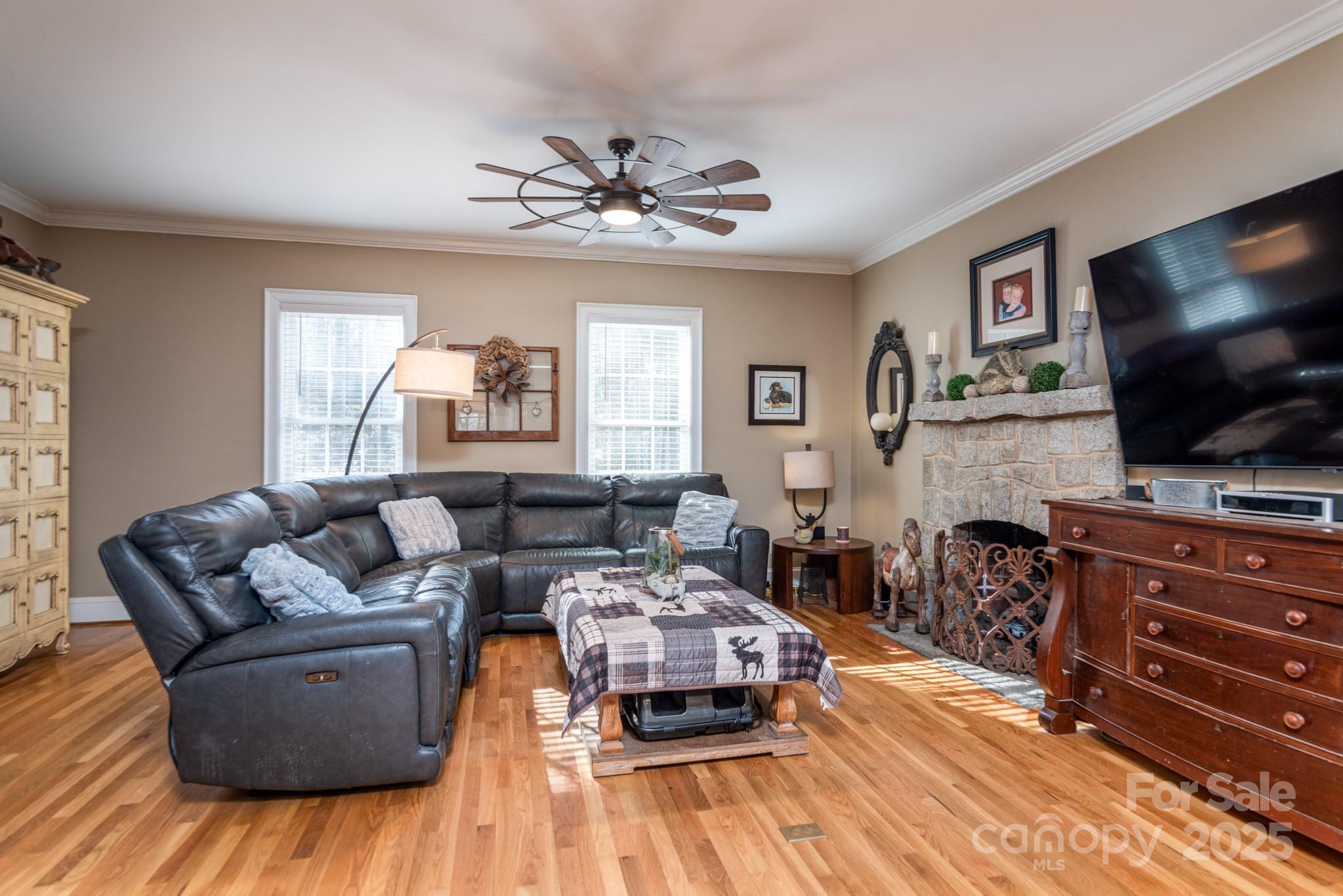 21 Maple Leaf Lane Glade Valley NC 28627